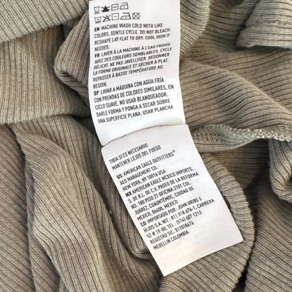 American Eagle Outfitters Soft & Sexy Rib Sage Long Sleeve Medium Tee - Picture 4 of 6